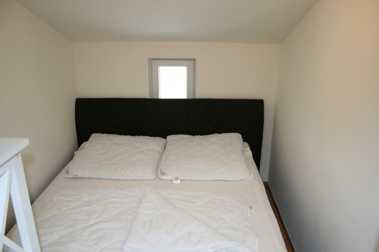 Apartment Fam. Jaeger 400m Zum Koserow